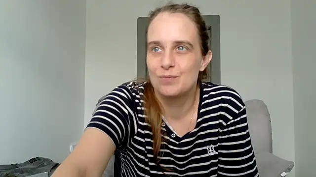 Chantalee 🗜 naked webcam chat