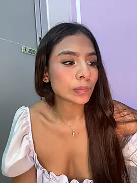 amira_cute2 webcam