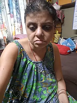 Maaya66 webcam