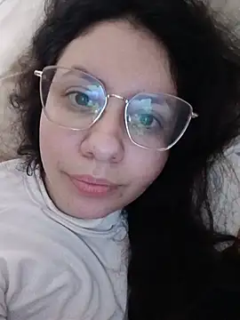 Mistressdionisia webcam