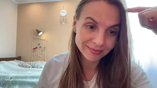 AnnieLove7722 webcam