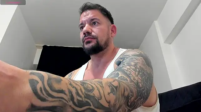 musclemonster31 webcam