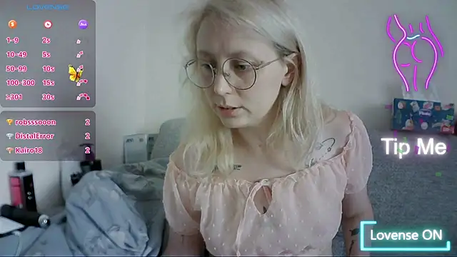 NaozuQAce webcam