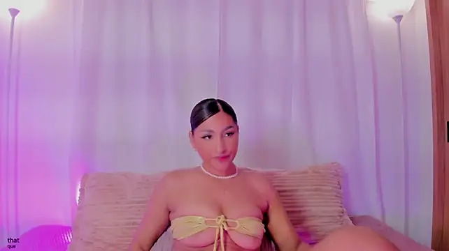 Yoursecrttgirl webcam