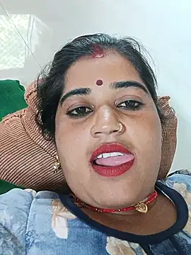 Hot_kamla