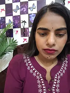 Alisha_Babyy webcam