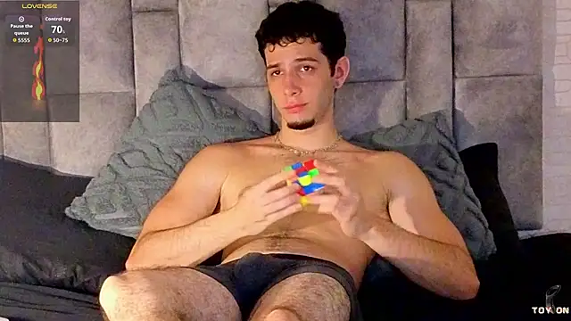 isaacblaze_ webcam