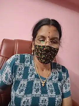tamil_peenqueen webcam