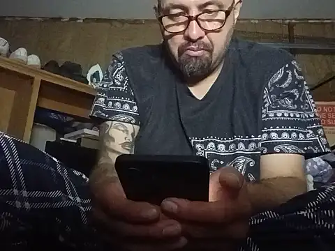 DickNasty6908 webcam