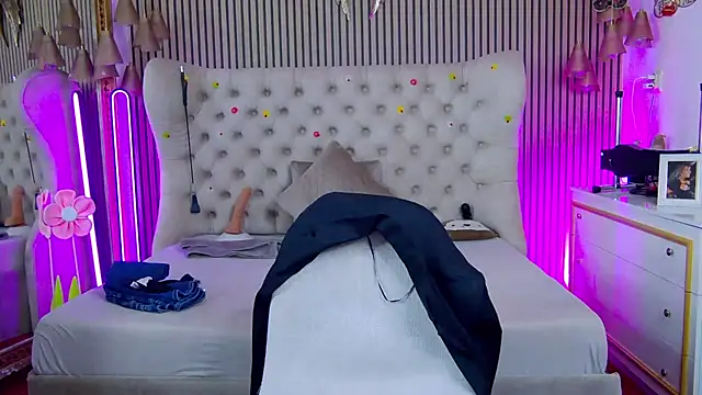 PlayfulShow