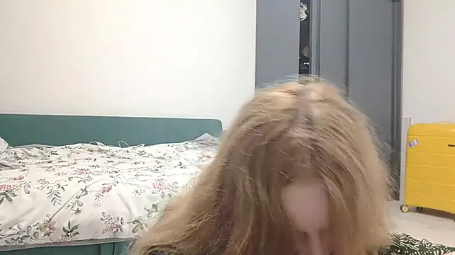 KateVibe_01 webcam