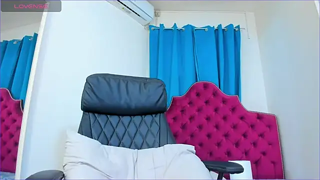 ninnadee webcam