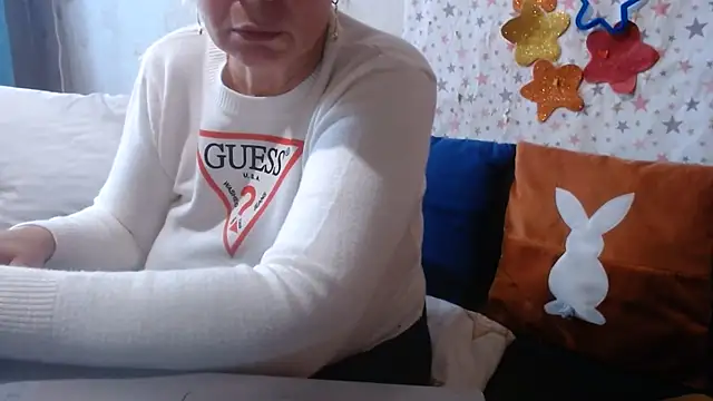 QueenLana webcam