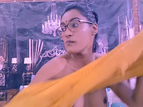 IndianRebel4u2Luv webcam