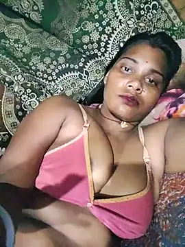 Soniya-Love-143 webcam