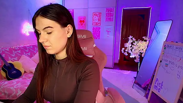 luna_lust_212 webcam