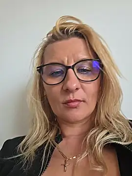 KaylinJan webcam