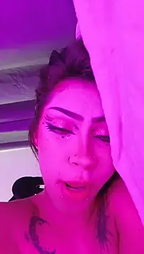 Ounla_Sweet webcam
