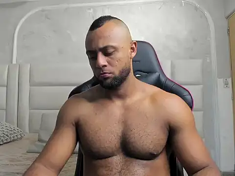 Dark_lennox webcam