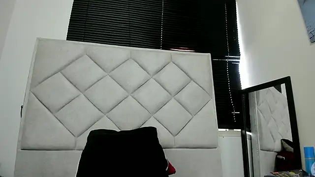 azul_moonn webcam