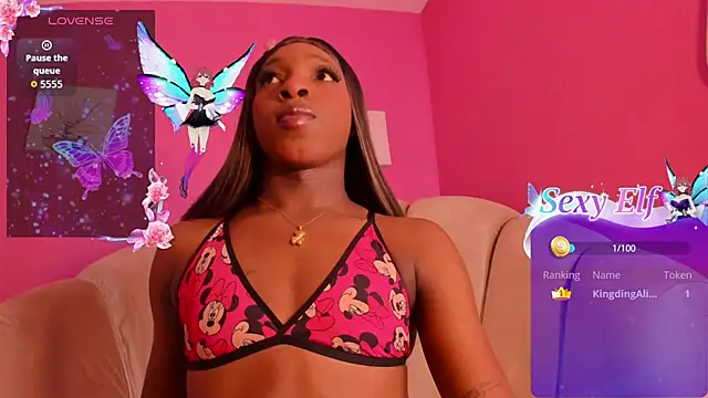 Ashley_Naiara