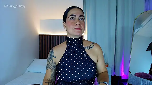 bunnykaty_ webcam
