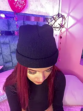 danielahall webcam
