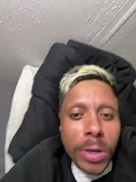 LuckyHaloDove webcam