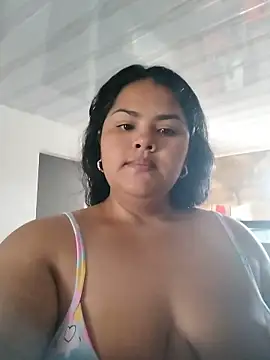 MiaBloom0 webcam