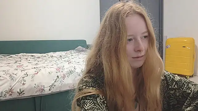 KateVibe_01 webcam