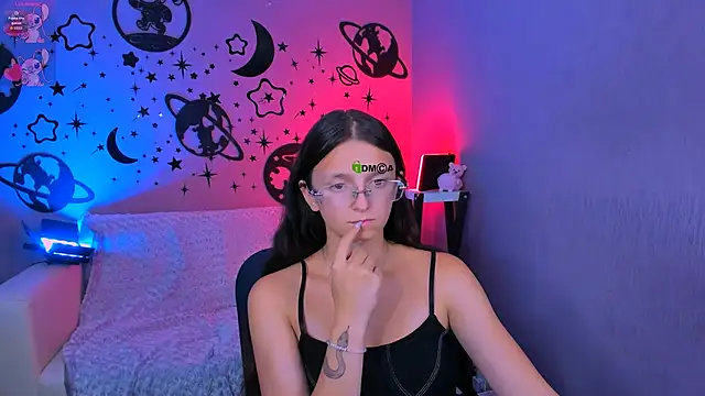 bella_dorn webcam