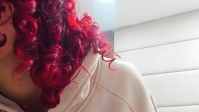AteneaGreyy webcam