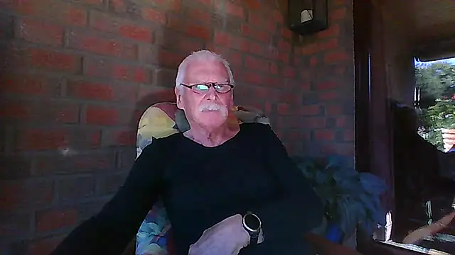 super-snoopy webcam