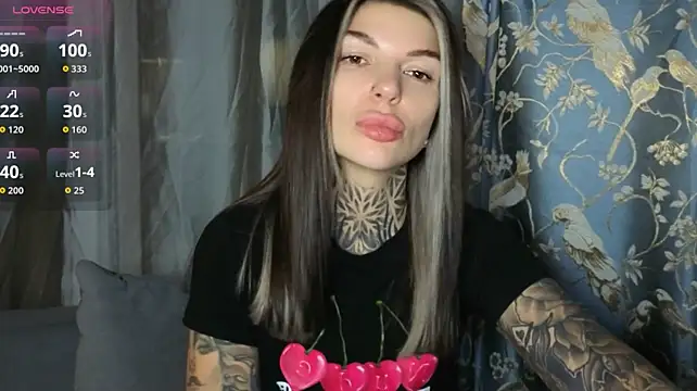 tattooedBabyy webcam