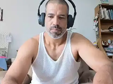 jackbigcock11 webcam