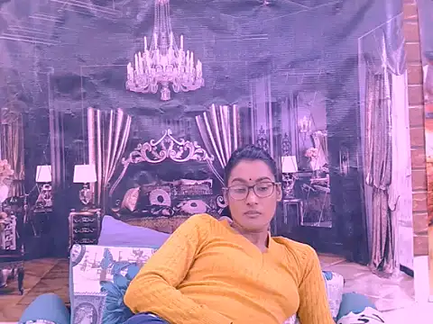 IndianRebel4u2Luv webcam