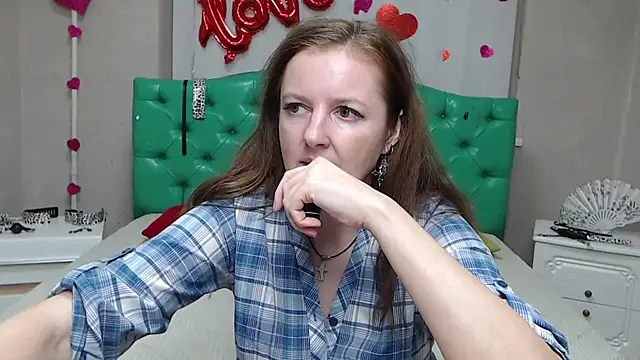 MeganPirs webcam