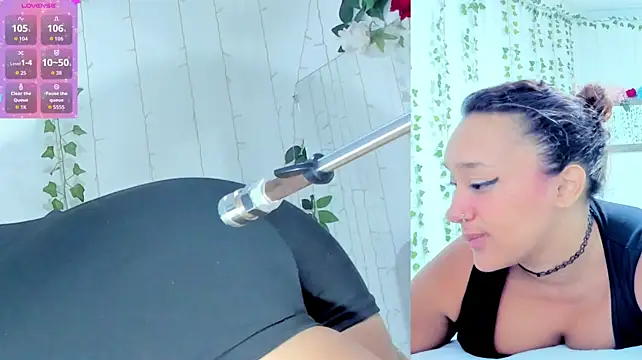 Ms__Dira webcam