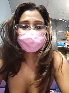 hot_laxmi2 webcam