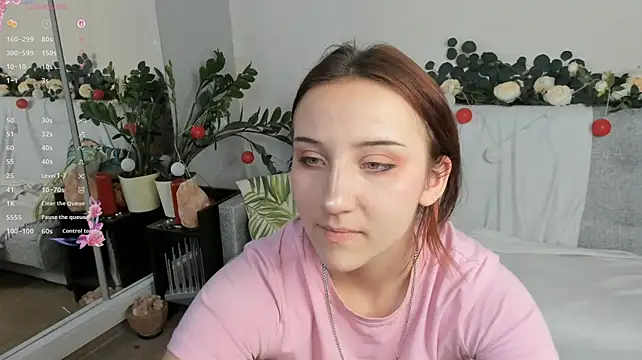 Pinky_sweety webcam