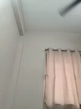 Honey_daddy07 webcam