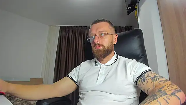 Findom_guy webcam