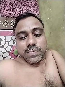 IndianPornStarRavee webcam