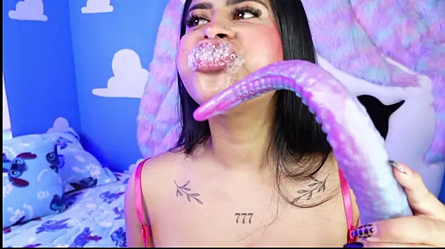miss___anya webcam