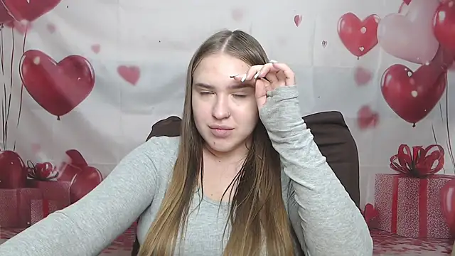 LauraHlot webcam