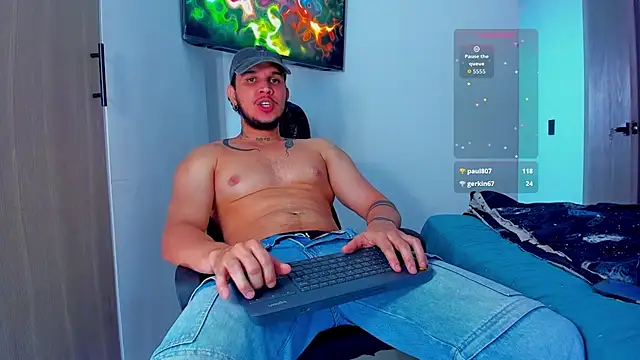 austinoficial live cam on StripChat