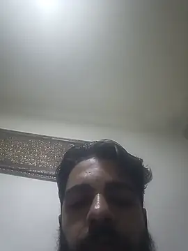 fouad96mo webcam