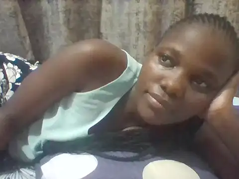 tina_2030 webcam