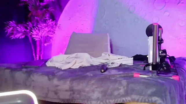 emmanakamura webcam