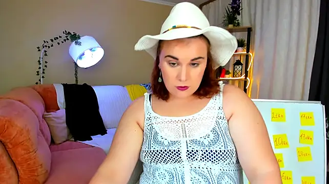 OliviaTwens webcam